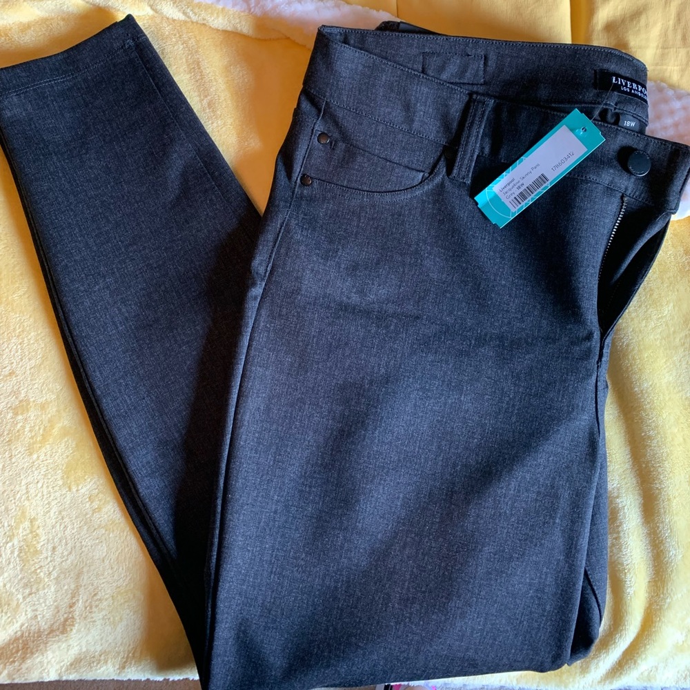 LIVERPOOL JAQUELINE SKINNY PANT NWT SIZE 18